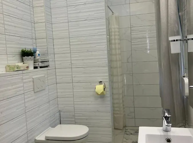 Kaiser's Freundschaft Klagenfurt am Woerthersee